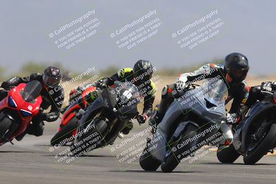 media/Sep-30-2023-SoCal Trackdays (Sat) [[636657bffb]]/Turn 15 (1120am)/